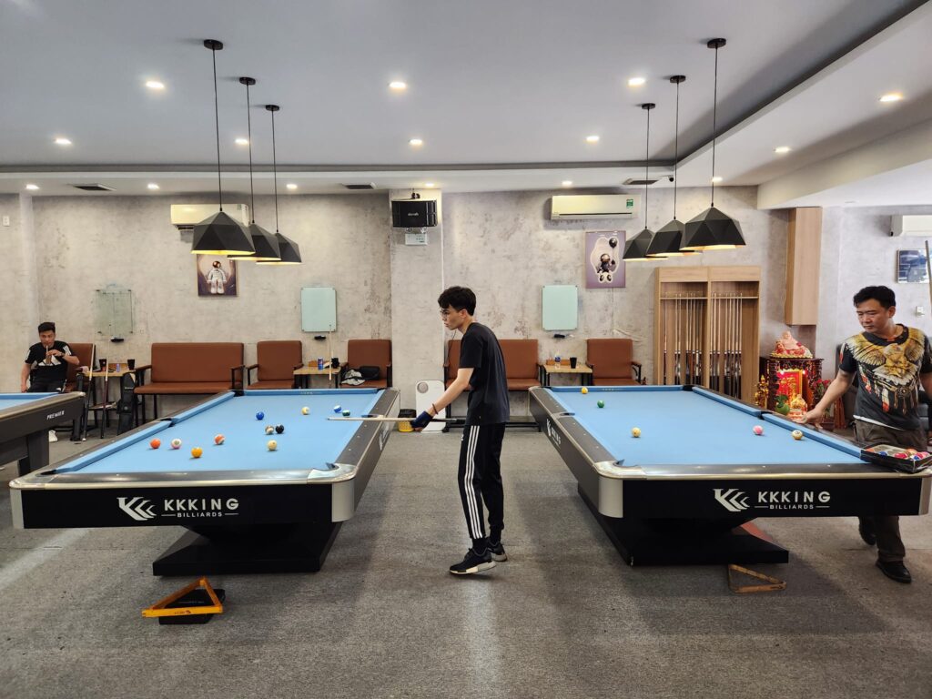 Lắp đặt bàn bi-a tại Hải Phòng